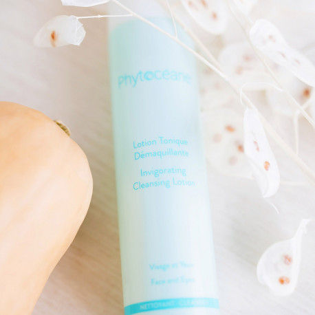 Invigorating Cleansing Lotion